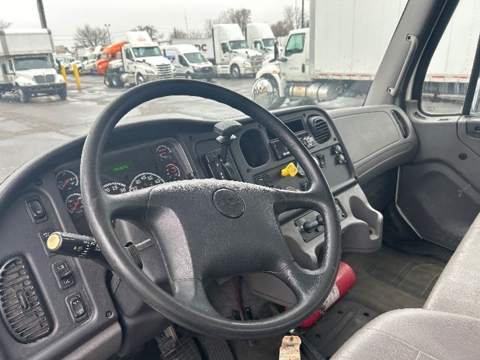 Flatbed Truck-Light and Medium Duty Trucks-Freightliner-2018-M2-Plymouth-MI-89,418\n\t\tmiles-$ 54,250 - Image 14