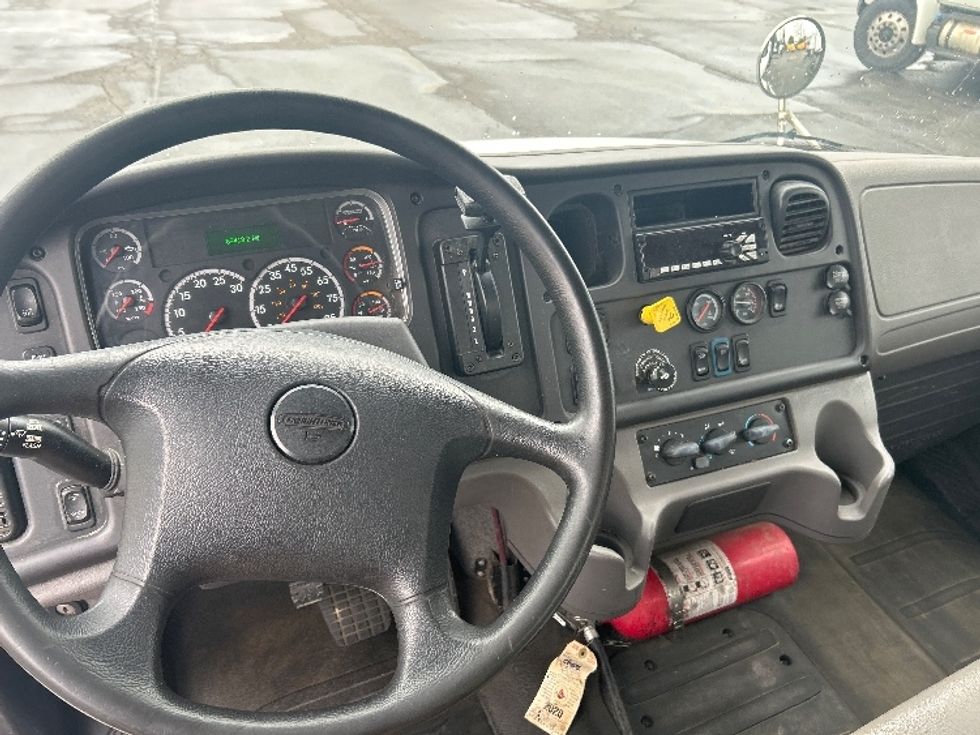 Flatbed Truck-Light and Medium Duty Trucks-Freightliner-2018-M2-Plymouth-MI-89,418\n\t\tmiles-$ 54,250 - Image 15