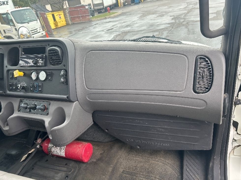 Flatbed Truck-Light and Medium Duty Trucks-Freightliner-2018-M2-Plymouth-MI-89,418\n\t\tmiles-$ 54,250 - Image 18