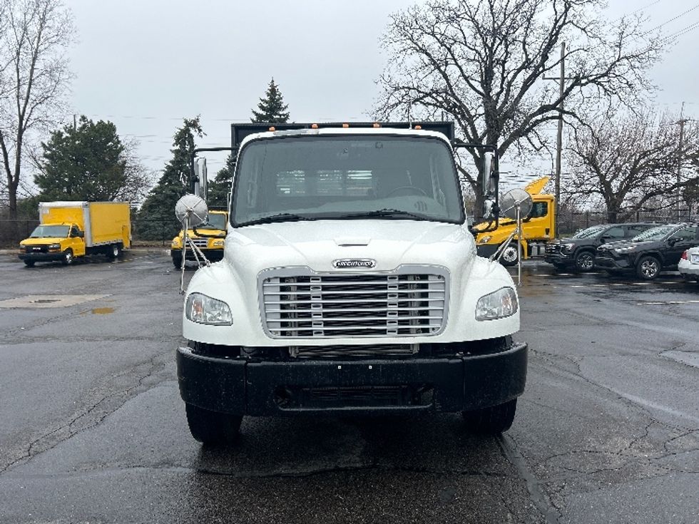 Flatbed Truck-Light and Medium Duty Trucks-Freightliner-2018-M2-Plymouth-MI-89,418\n\t\tmiles-$ 54,250 - Image 2