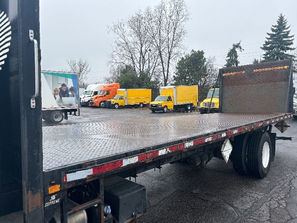 Flatbed Truck-Light and Medium Duty Trucks-Freightliner-2018-M2-Plymouth-MI-89,418\n\t\tmiles-$ 54,250 - Image 23