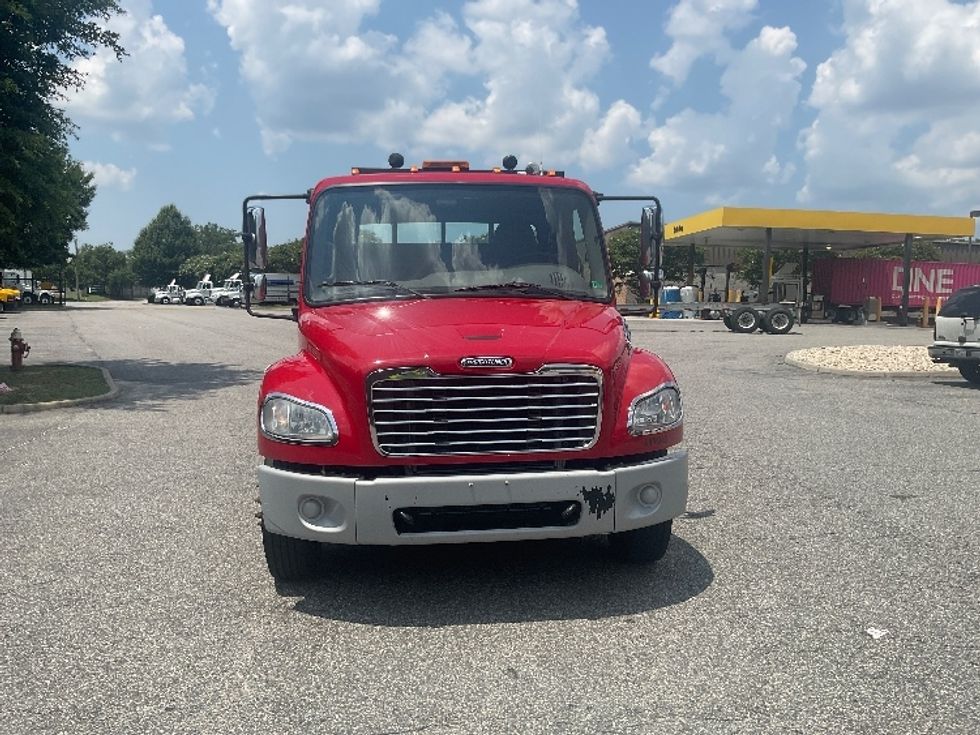 Flatbed Truck-Light and Medium Duty Trucks-Freightliner-2018-M2-Prince George-VA-271,197\n\t\tmiles-$ 30,750 - Image 2