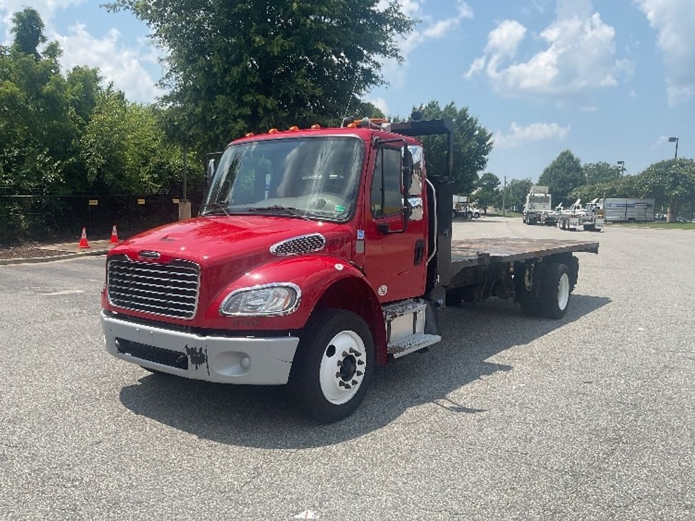 Flatbed Truck-Light and Medium Duty Trucks-Freightliner-2018-M2-Prince George-VA-271,197\n\t\tmiles-$ 30,750 - Image 3