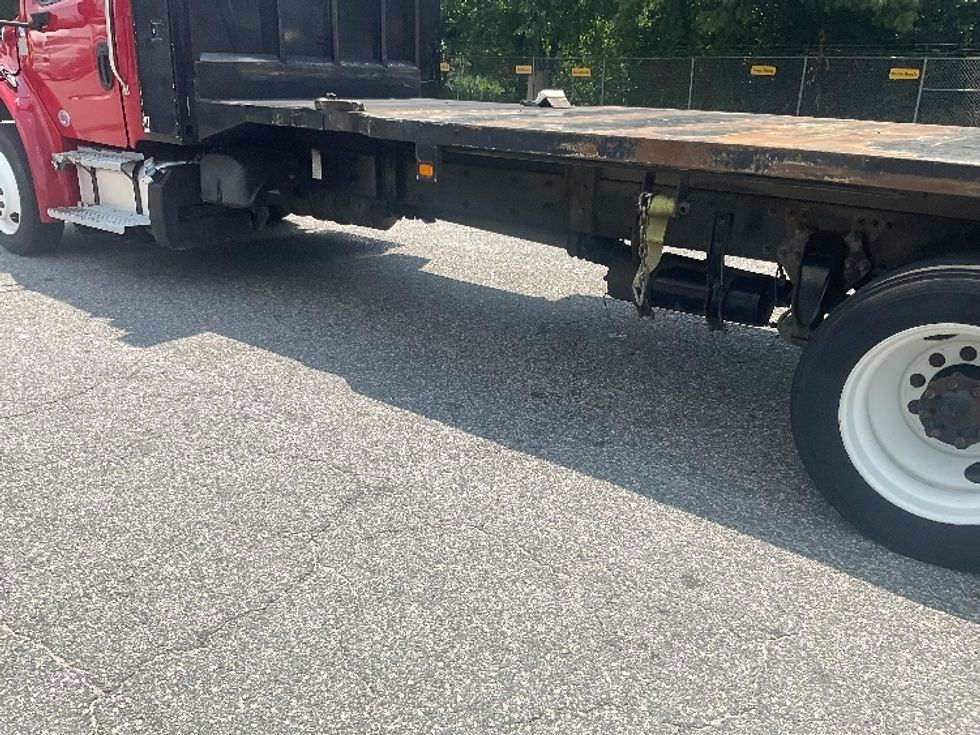 Flatbed Truck-Light and Medium Duty Trucks-Freightliner-2018-M2-Prince George-VA-271,197\n\t\tmiles-$ 30,750 - Image 5