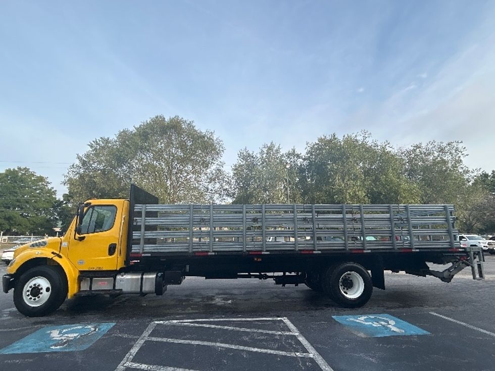 Flatbed Truck-Light and Medium Duty Trucks-Freightliner-2018-M2-Prince George-VA-41,946\n\t\tmiles-$ 56,500 - Image 4