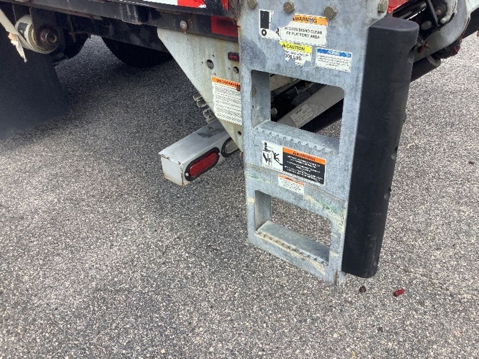 Flatbed Truck-Light and Medium Duty Trucks-Freightliner-2018-M2-Prince George-VA-47,811\n\t\tmiles-$ 62,000 - Image 25