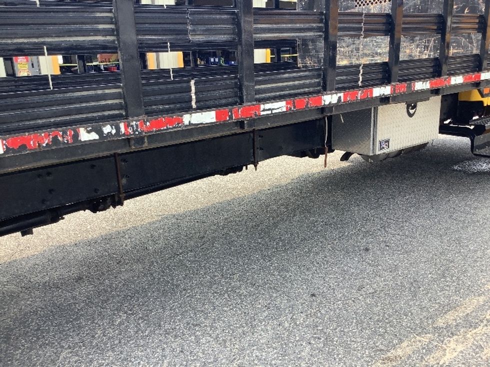 Flatbed Truck-Light and Medium Duty Trucks-Freightliner-2018-M2-Prince George-VA-47,811\n\t\tmiles-$ 62,000 - Image 27