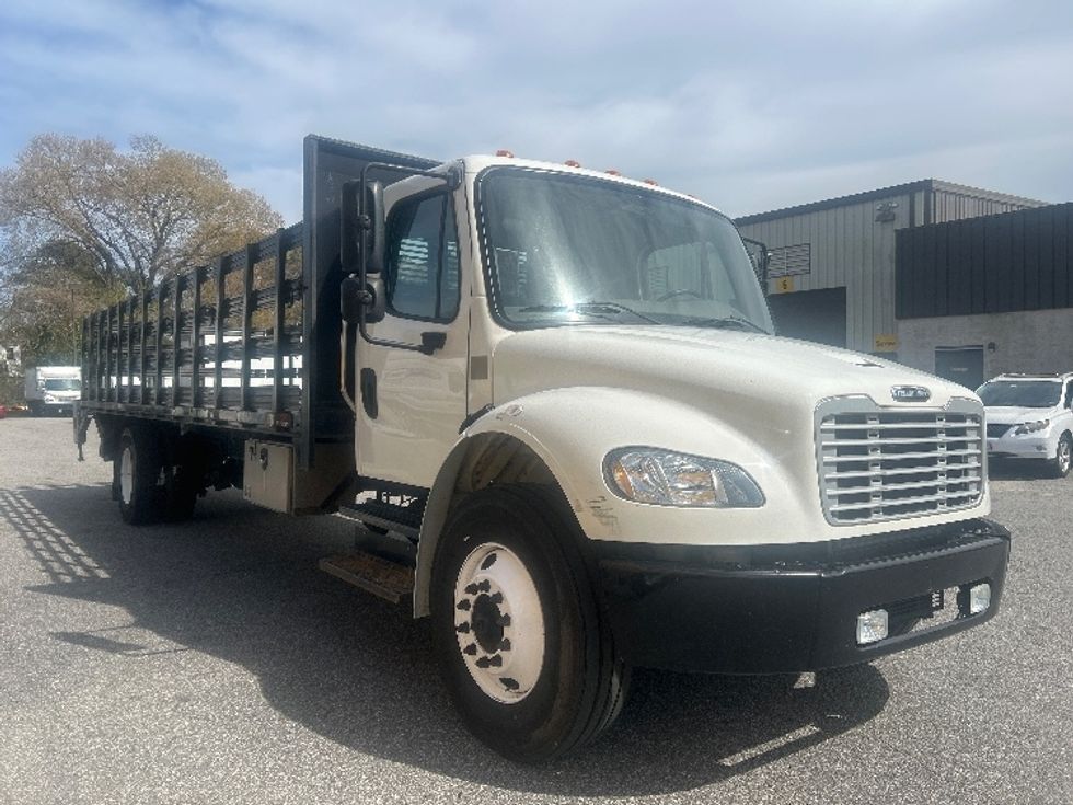 Flatbed Truck-Light and Medium Duty Trucks-Freightliner-2018-M2-Prince George-VA-53,826\n\t\tmiles-$ 56,000 - Image 1