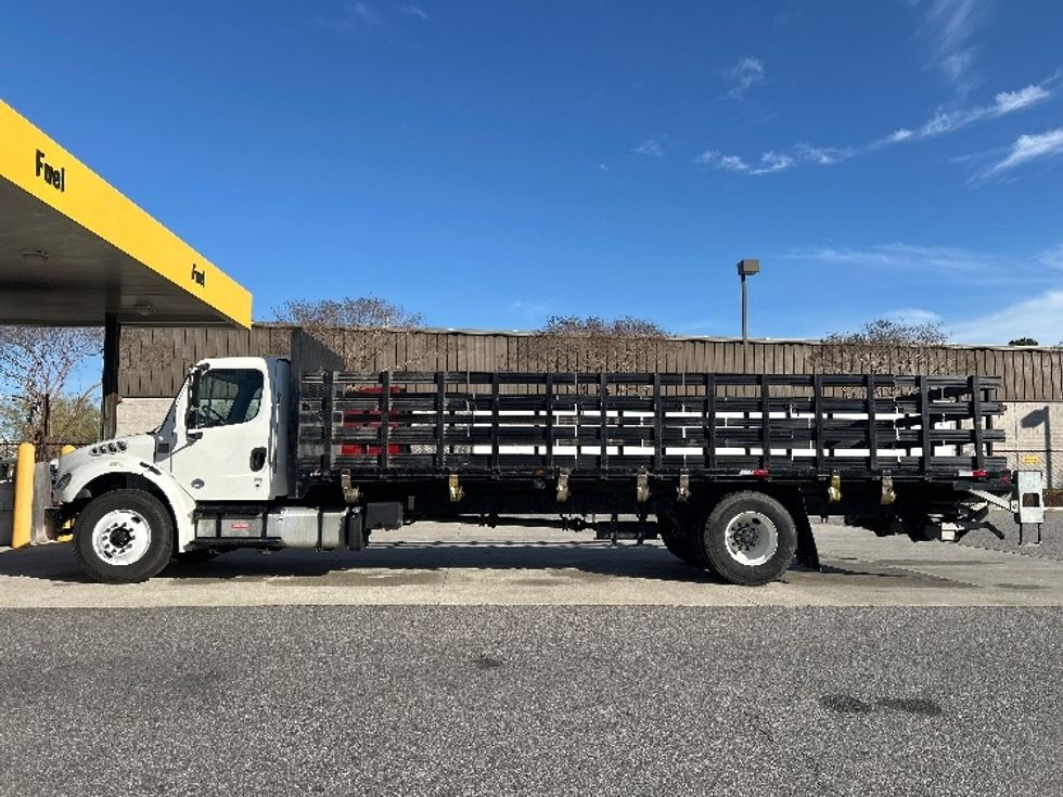 Flatbed Truck-Light and Medium Duty Trucks-Freightliner-2018-M2-Prince George-VA-53,826\n\t\tmiles-$ 56,000 - Image 4