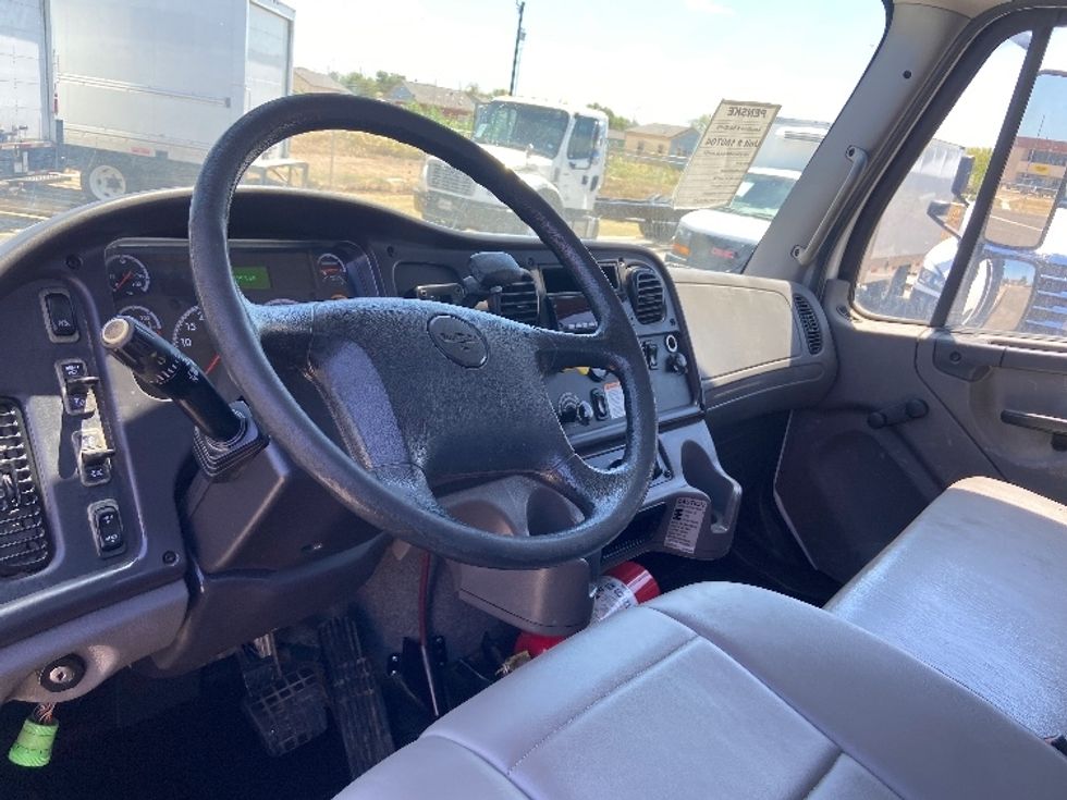 Flatbed Truck-Light and Medium Duty Trucks-Freightliner-2018-M2-San Antonio-TX-102,834\n\t\tmiles-$ 51,250 - Image 13