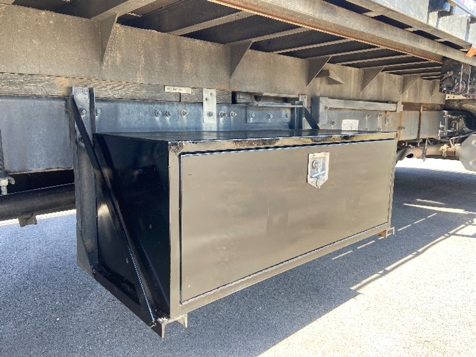 Flatbed Truck-Light and Medium Duty Trucks-Freightliner-2018-M2-San Antonio-TX-102,834\n\t\tmiles-$ 51,250 - Image 21