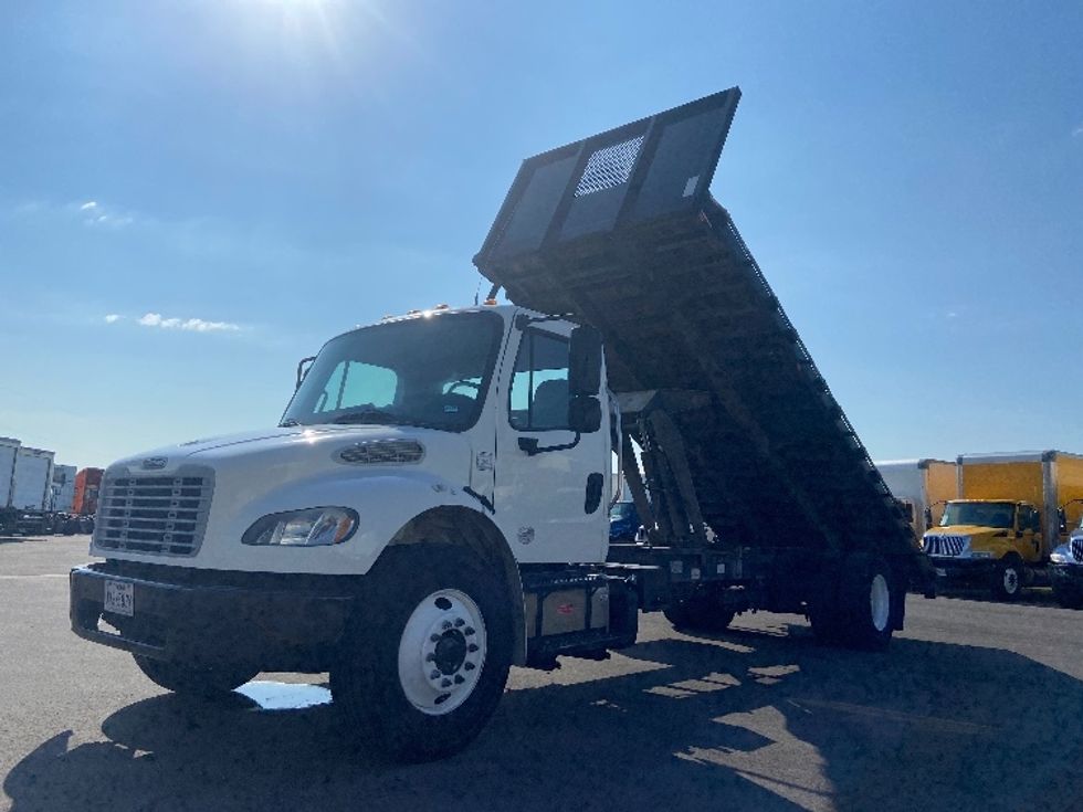 Flatbed Truck-Light and Medium Duty Trucks-Freightliner-2018-M2-San Antonio-TX-102,834\n\t\tmiles-$ 51,250 - Image 25