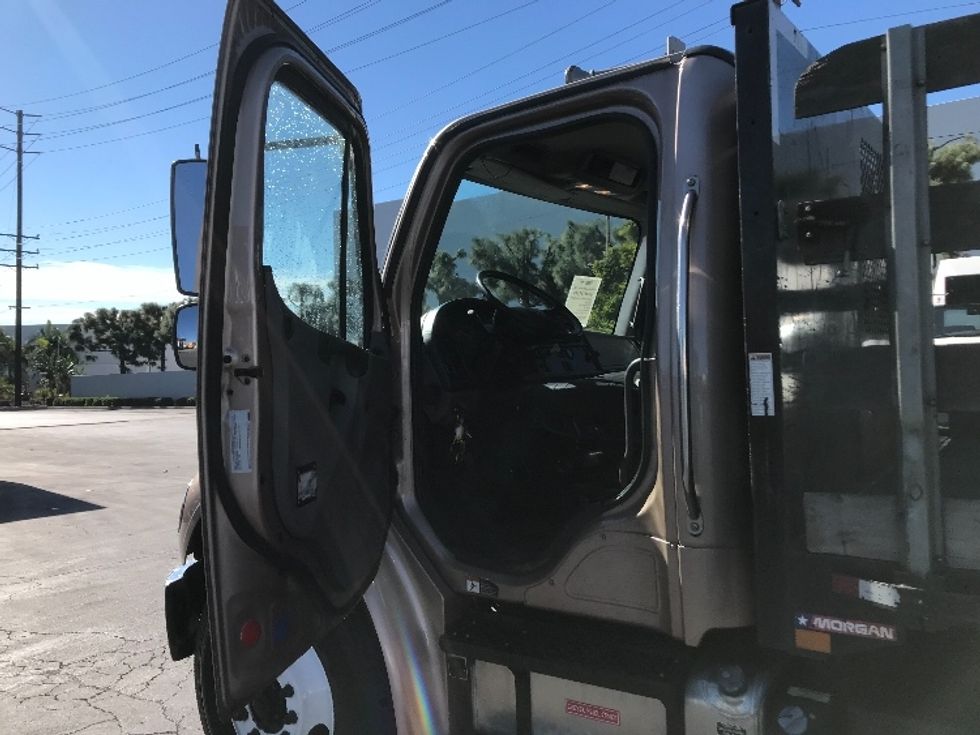 Flatbed Truck-Light and Medium Duty Trucks-Freightliner-2018-M2-Santa Ana-CA-206,747\n\t\tmiles-$ 38,500 - Image 15