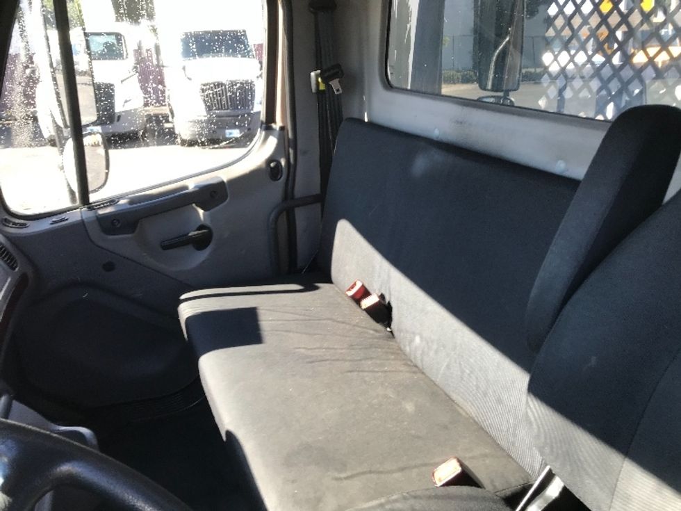 Flatbed Truck-Light and Medium Duty Trucks-Freightliner-2018-M2-Santa Ana-CA-206,747\n\t\tmiles-$ 38,500 - Image 18