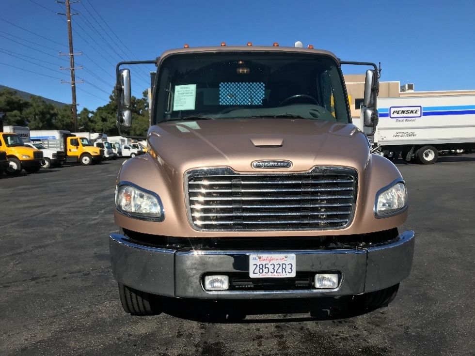 Flatbed Truck-Light and Medium Duty Trucks-Freightliner-2018-M2-Santa Ana-CA-206,747\n\t\tmiles-$ 38,500 - Image 2