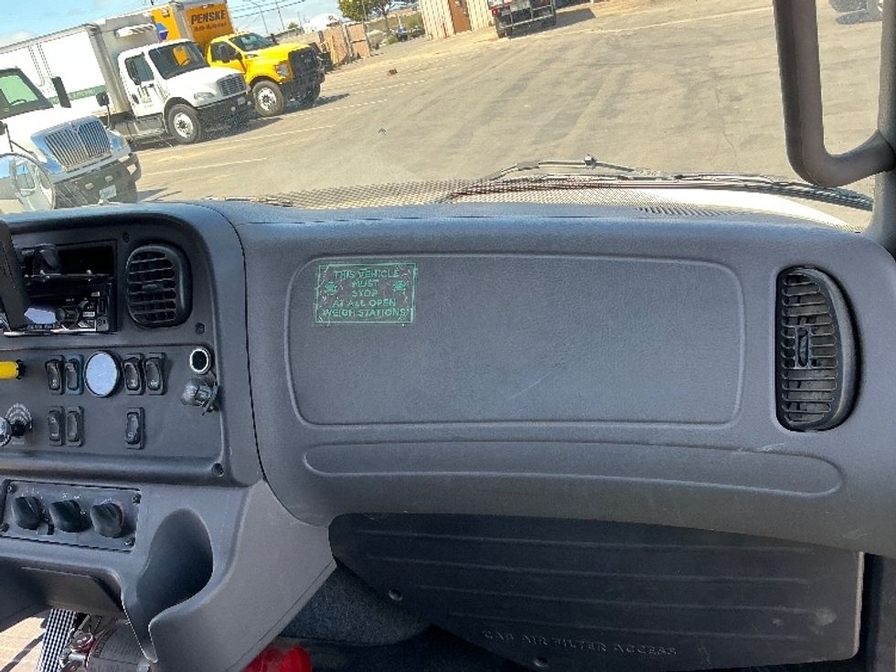 Flatbed Truck-Light and Medium Duty Trucks-Freightliner-2018-M2-Santa Maria-CA-186,473\n\t\tmiles-$ 66,500 - Image 21