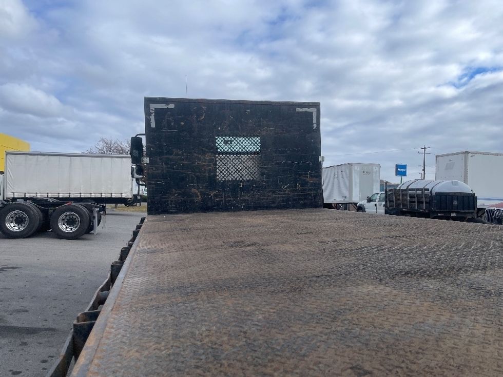 Flatbed Truck-Light and Medium Duty Trucks-Freightliner-2018-M2-Spokane Valley-WA-105,148\n\t\tmiles-$ 66,000 - Image 11