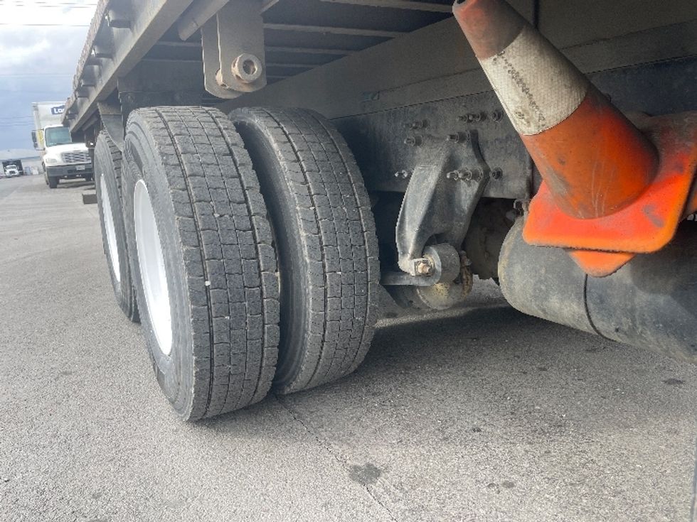 Flatbed Truck-Light and Medium Duty Trucks-Freightliner-2018-M2-Spokane Valley-WA-105,148\n\t\tmiles-$ 66,000 - Image 14