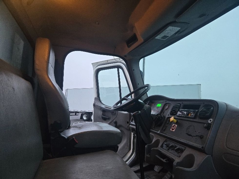 Flatbed Truck-Light and Medium Duty Trucks-Freightliner-2018-M2-Stockton-CA-292,027\n\t\tmiles-$ 24,500 - Image 17