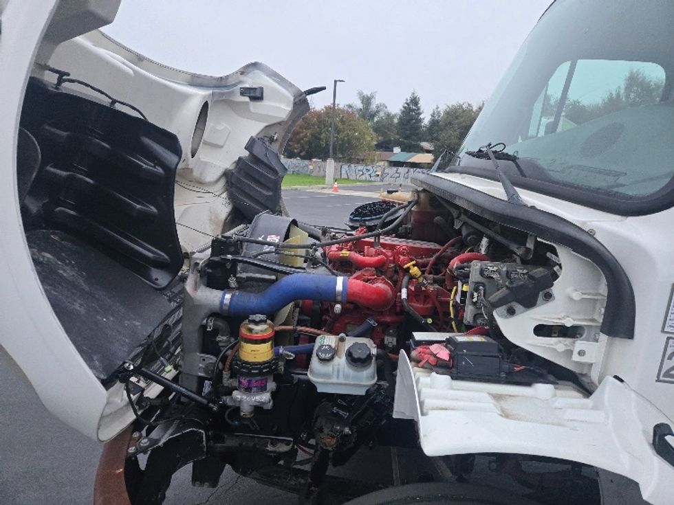 Flatbed Truck-Light and Medium Duty Trucks-Freightliner-2018-M2-Stockton-CA-292,027\n\t\tmiles-$ 24,500 - Image 19