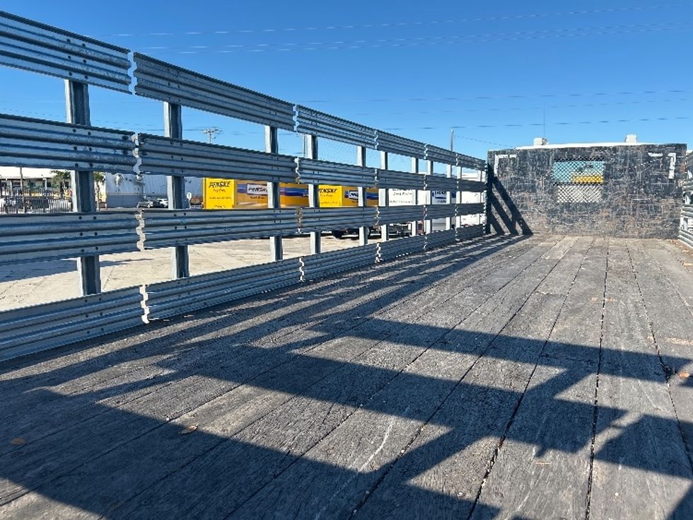 Flatbed Truck-Light and Medium Duty Trucks-Freightliner-2018-M2-Tampa-FL-129,926\n\t\tmiles-$ 53,500 - Image 11