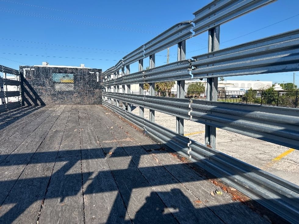 Flatbed Truck-Light and Medium Duty Trucks-Freightliner-2018-M2-Tampa-FL-129,926\n\t\tmiles-$ 53,500 - Image 12