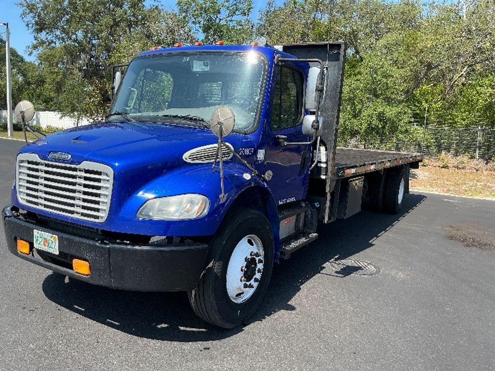 Flatbed Truck-Light and Medium Duty Trucks-Freightliner-2018-M2-Tampa-FL-339,349\n\t\tmiles-$ 20,250 - Image 3