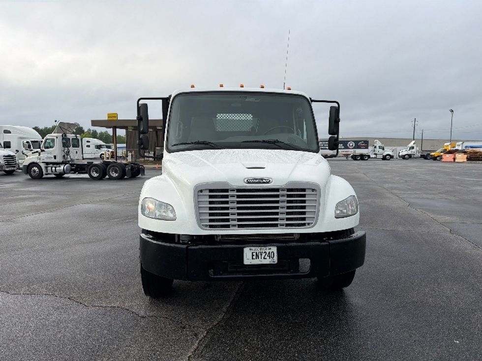 Flatbed Truck-Light and Medium Duty Trucks-Freightliner-2018-M2-Tifton-GA-221,980\n\t\tmiles-$ 39,750 - Image 2