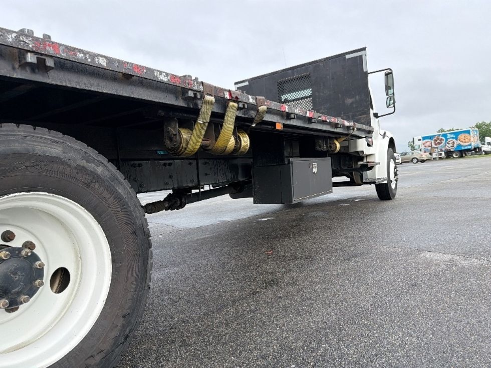 Flatbed Truck-Light and Medium Duty Trucks-Freightliner-2018-M2-Tifton-GA-221,980\n\t\tmiles-$ 39,750 - Image 9