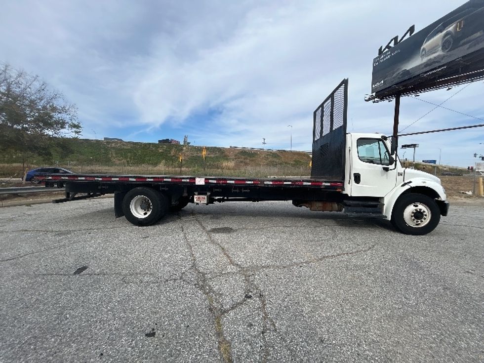 Flatbed Truck-Light and Medium Duty Trucks-Freightliner-2018-M2-Torrance-CA-186,039\n\t\tmiles-$ 45,000 - Image 11
