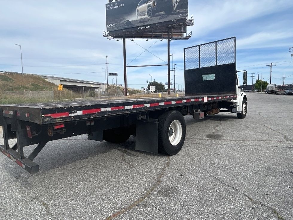 Flatbed Truck-Light and Medium Duty Trucks-Freightliner-2018-M2-Torrance-CA-186,039\n\t\tmiles-$ 45,000 - Image 9