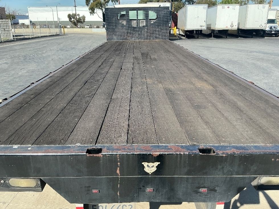 Flatbed Truck-Light and Medium Duty Trucks-Freightliner-2018-M2-Torrance-CA-204,741\n\t\tmiles-$ 55,750 - Image 10