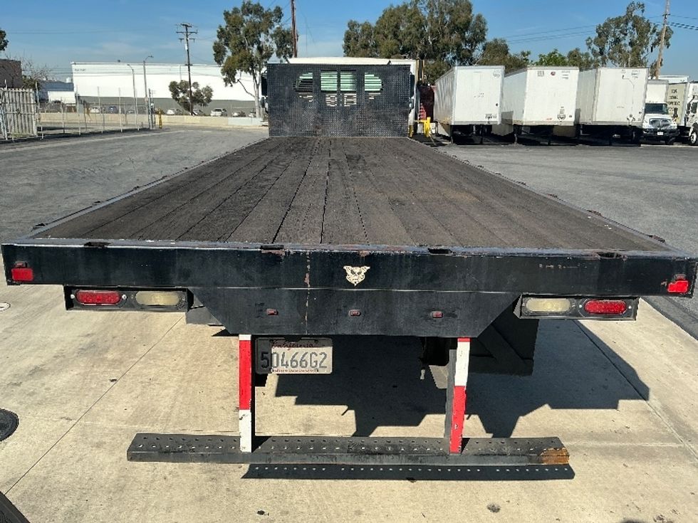 Flatbed Truck-Light and Medium Duty Trucks-Freightliner-2018-M2-Torrance-CA-204,741\n\t\tmiles-$ 55,750 - Image 9