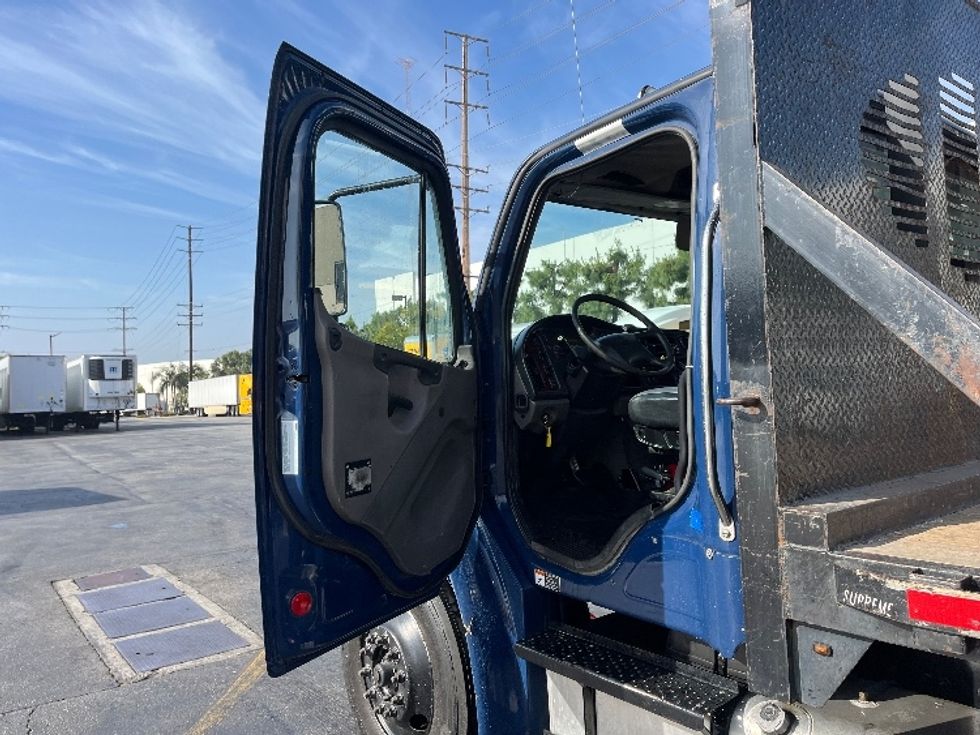 Flatbed Truck-Light and Medium Duty Trucks-Freightliner-2018-M2-Torrance-CA-206,857\n\t\tmiles-$ 39,750 - Image 15