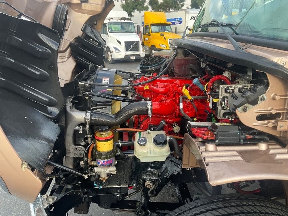 Flatbed Truck-Light and Medium Duty Trucks-Freightliner-2018-M2-Torrance-CA-239,567\n\t\tmiles-$ 32,750 - Image 24