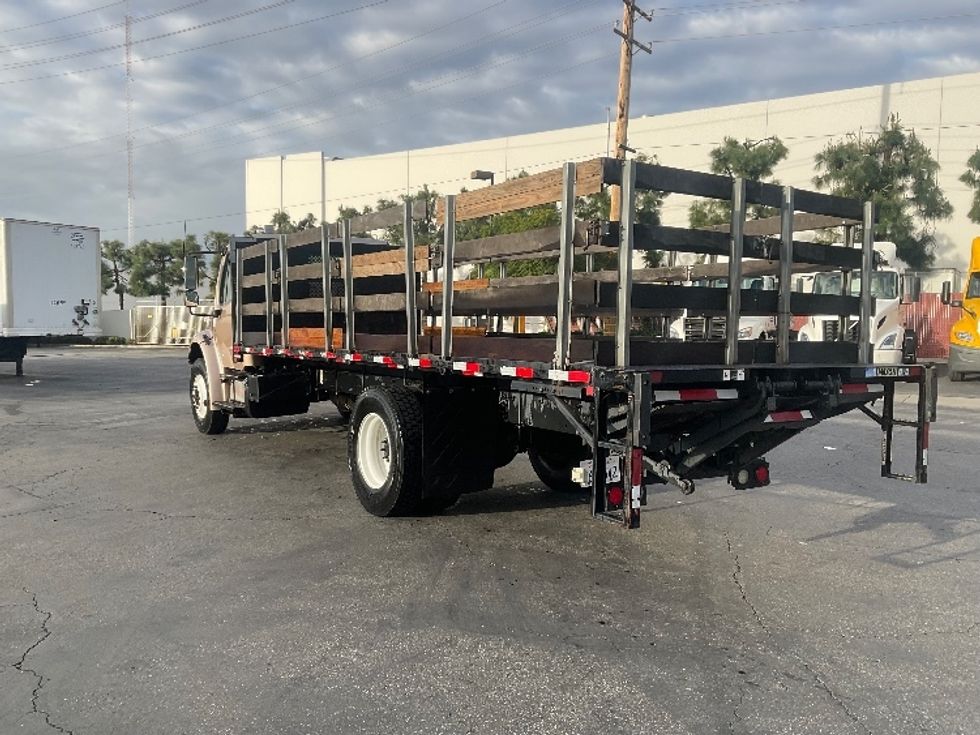 Flatbed Truck-Light and Medium Duty Trucks-Freightliner-2018-M2-Torrance-CA-239,567\n\t\tmiles-$ 32,750 - Image 6