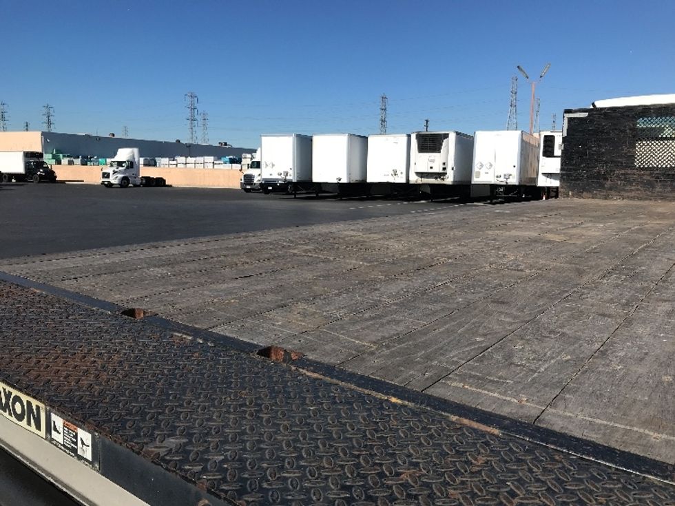 Flatbed Truck-Light and Medium Duty Trucks-Freightliner-2018-M2-Torrance-CA-318,288\n\t\tmiles-$ 32,250 - Image 11