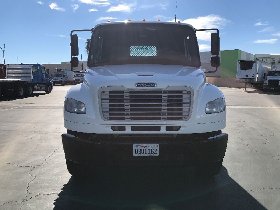Flatbed Truck-Light and Medium Duty Trucks-Freightliner-2018-M2-Torrance-CA-318,288\n\t\tmiles-$ 32,250 - Image 2