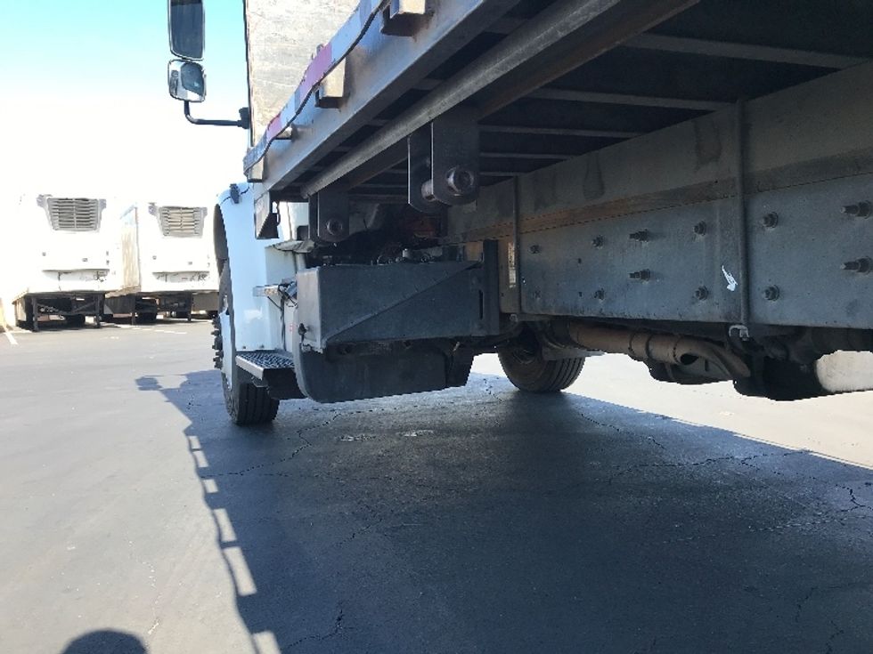 Flatbed Truck-Light and Medium Duty Trucks-Freightliner-2018-M2-Torrance-CA-318,288\n\t\tmiles-$ 32,250 - Image 5