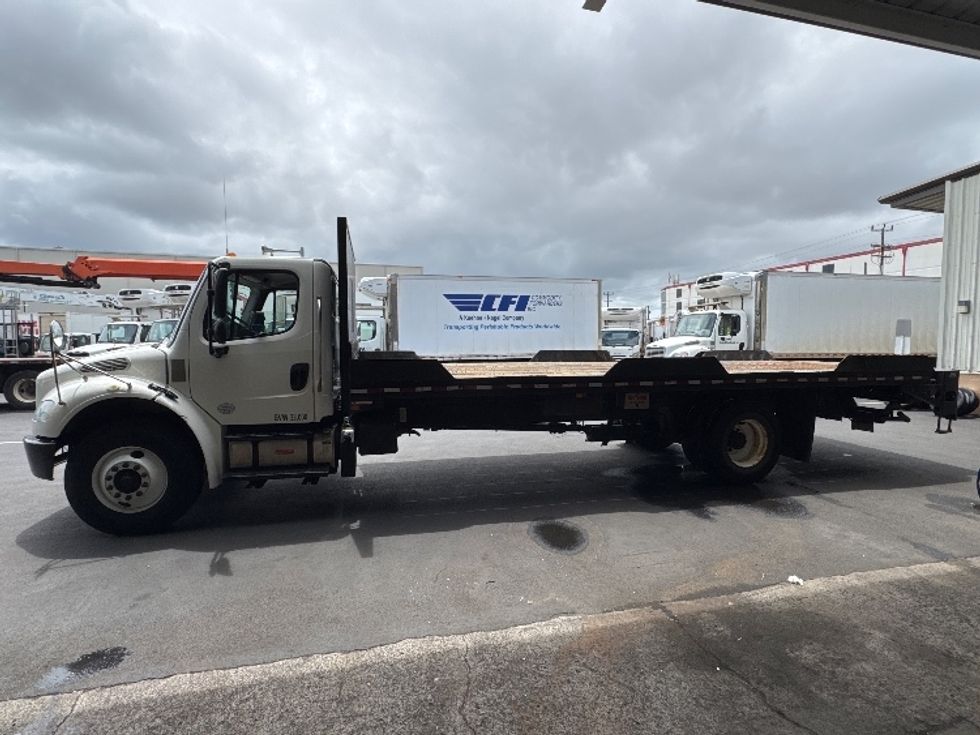 Flatbed Truck-Light and Medium Duty Trucks-Freightliner-2018-M2-Torrance-CA-70,614\n\t\tmiles-$ 46,250 - Image 4