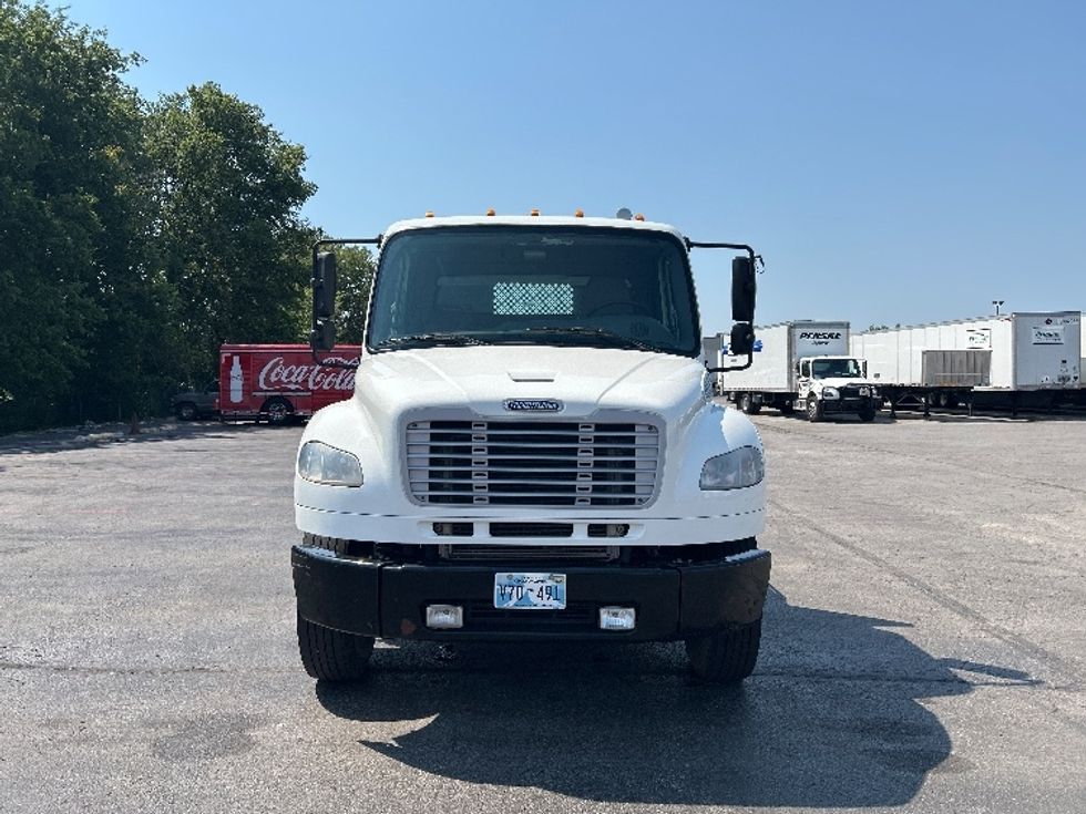 Flatbed Truck-Light and Medium Duty Trucks-Freightliner-2018-M2-Tulsa-OK-197,206\n\t\tmiles-$ 38,750 - Image 2