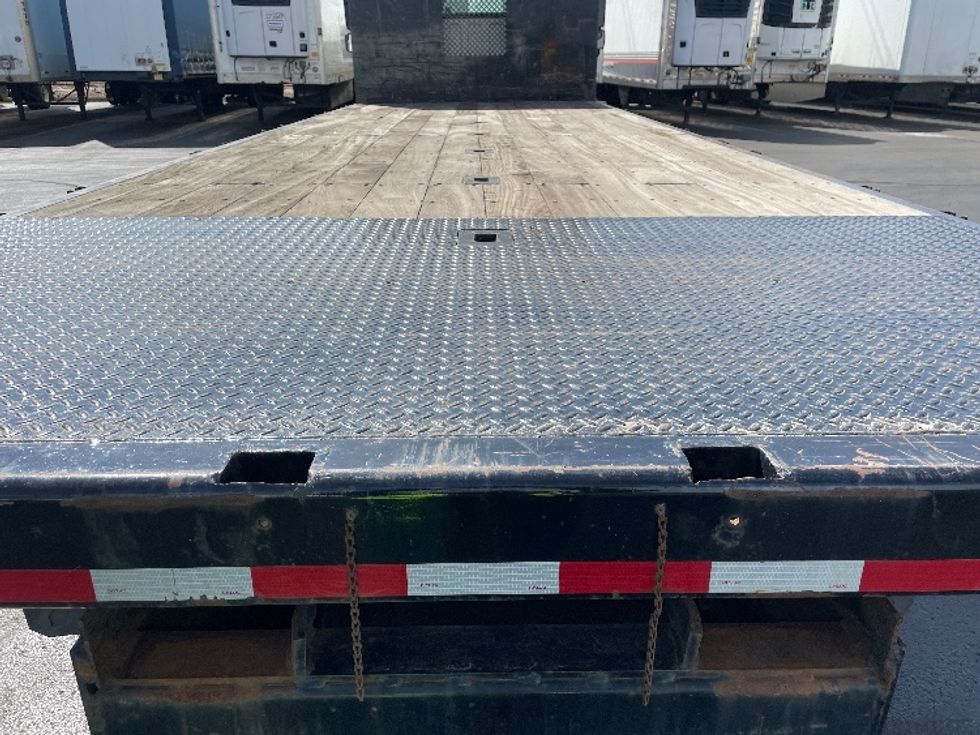 Flatbed Truck-Light and Medium Duty Trucks-Freightliner-2018-M211264S-Aurora-CO-182,941\n\t\tmiles-$ 100,250 - Image 9