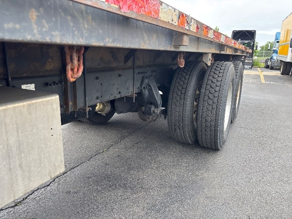 Flatbed Truck-Light and Medium Duty Trucks-Freightliner-2018-M211264S-Springfield-MA-361,693\n\t\tmiles-$ 81,250 - Image 5