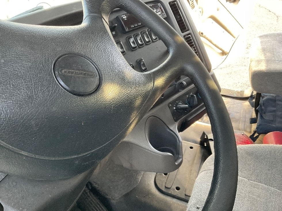 Flatbed Truck-Light and Medium Duty Trucks-Freightliner-2019-114SD-Albany-NY-223,120\n\t\tmiles-$ 118,500 - Image 15