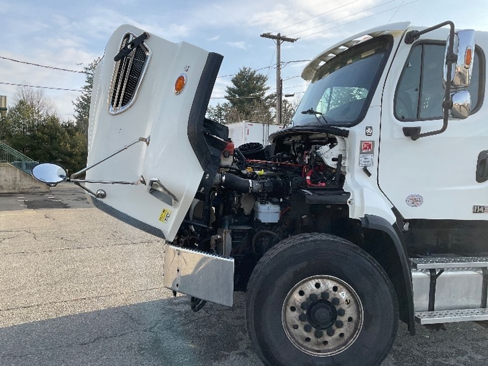 Flatbed Truck-Light and Medium Duty Trucks-Freightliner-2019-114SD-Albany-NY-223,120\n\t\tmiles-$ 118,500 - Image 21