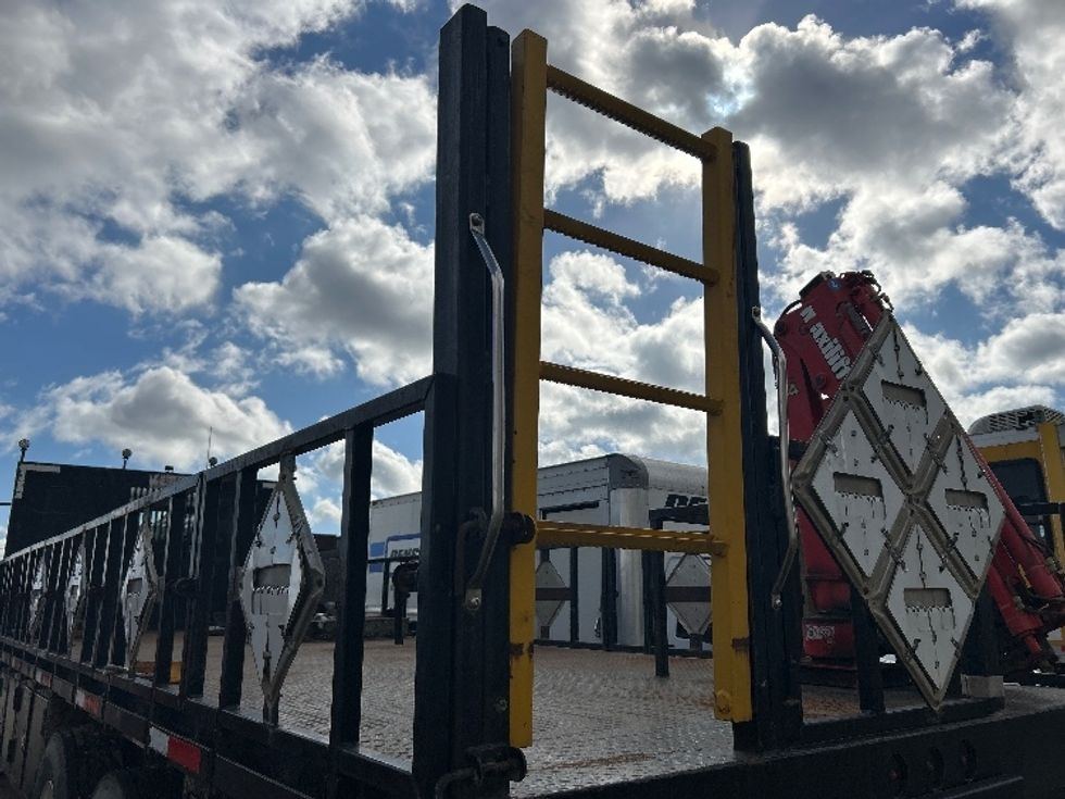 Flatbed Truck-Light and Medium Duty Trucks-Freightliner-2019-114SD-Beaumont-TX-240,563\n\t\tmiles-$ 30,000 - Image 24