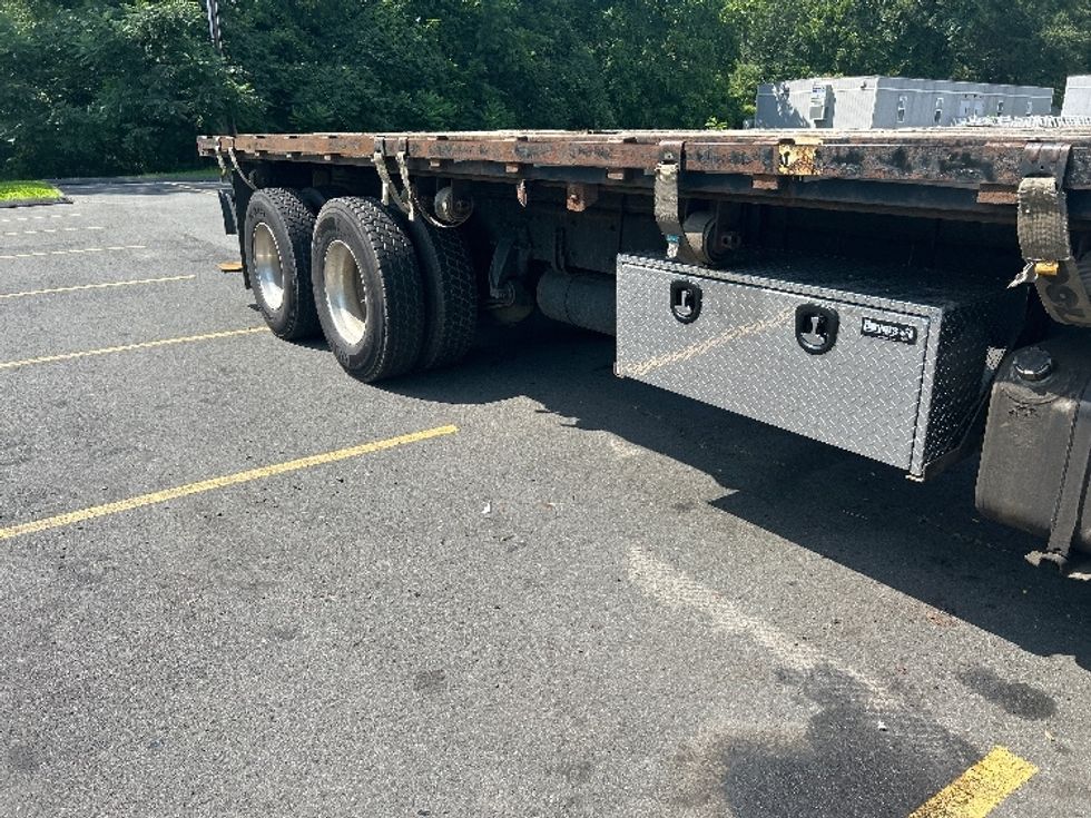 Flatbed Truck-Light and Medium Duty Trucks-Freightliner-2019-114SD-Chicopee-MA-166,433\n\t\tmiles-$ 109,250 - Image 14