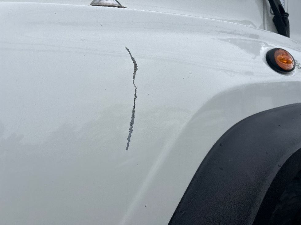 Flatbed Truck-Light and Medium Duty Trucks-Freightliner-2019-114SD-Clackamas-OR-198,981\n\t\tmiles-$ 98,250 - Image 25