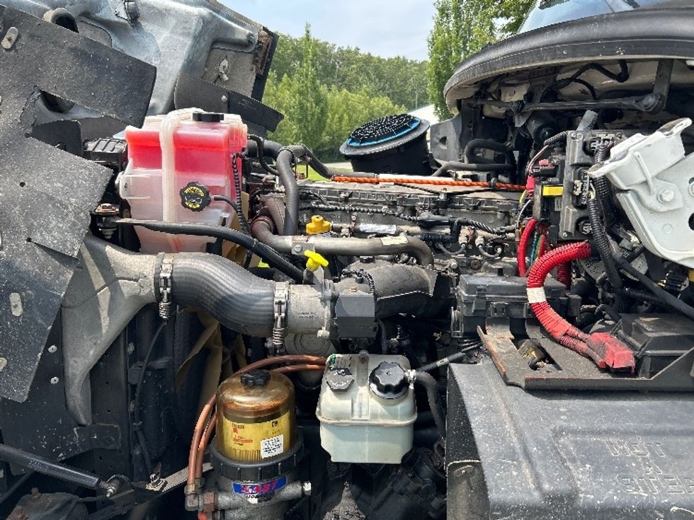 Flatbed Truck-Light and Medium Duty Trucks-Freightliner-2019-114SD-Fitchburg-MA-235,691\n\t\tmiles-$ 95,000 - Image 23