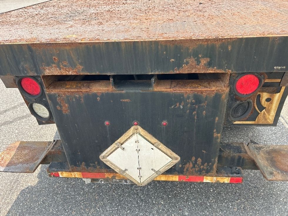 Flatbed Truck-Light and Medium Duty Trucks-Freightliner-2019-114SD-Fitchburg-MA-235,691\n\t\tmiles-$ 95,000 - Image 9